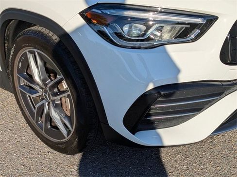 Used 2022 Mercedes-Benz GLA 35 AMG 4MATIC image 2