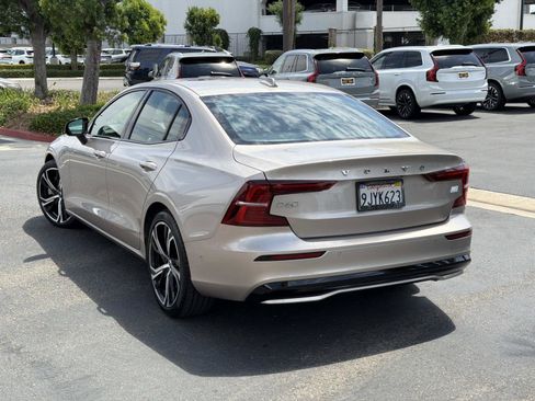 Certified 2023 Volvo S60 T8 Plus w/ Climate Package AWD/4WD image 7