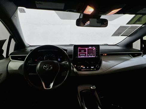 Used 2021 Toyota Corolla SE FWD image 30