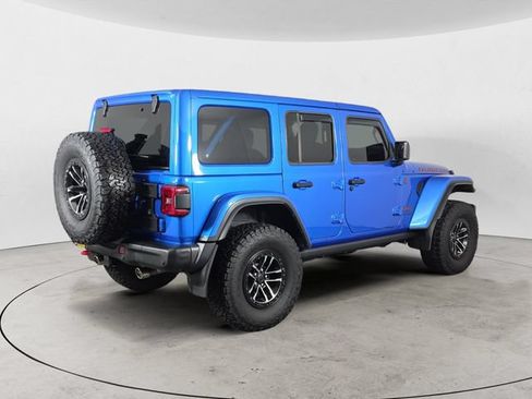 Used 2024 Jeep Wrangler Unlimited Rubicon AWD/4WD image 5