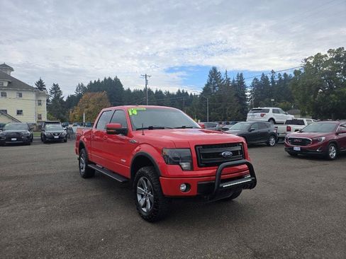 Used 2014 Ford F150 FX4 w/ Equipment Group 402A Luxury AWD/4WD image 3