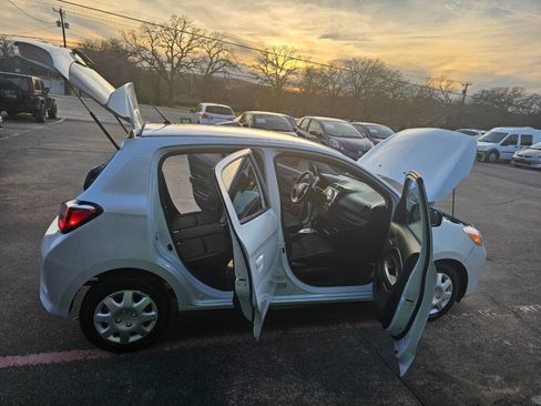 Used 2021 Mitsubishi Mirage ES image 44