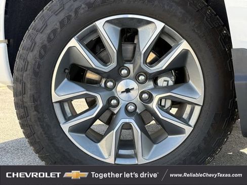 New 2026 Chevrolet Silverado 1500 RST AWD/4WD image 11
