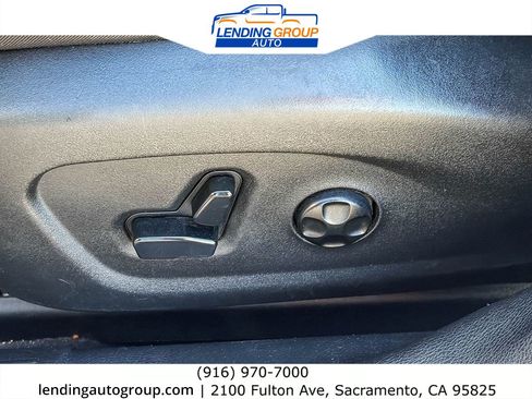 Used 2015 Chrysler 200 C FWD image 20