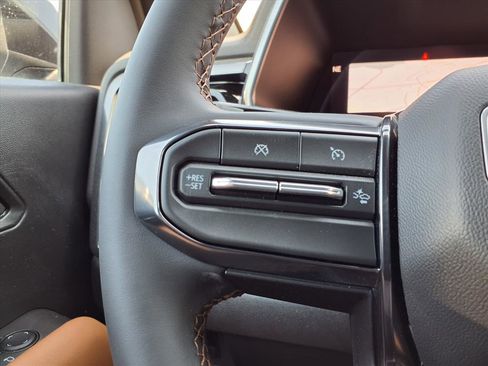 New 2026 GMC Canyon AT4 image 7