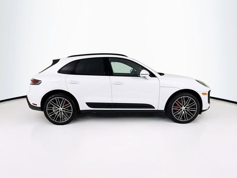 New 2026 Porsche Macan S image 8