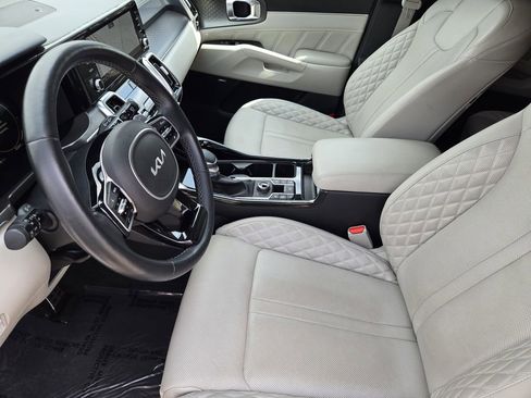 Certified 2023 Kia Sorento SX AWD/4WD image 18