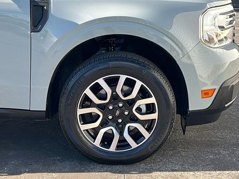 Certified 2024 Ford Maverick Lariat image 6