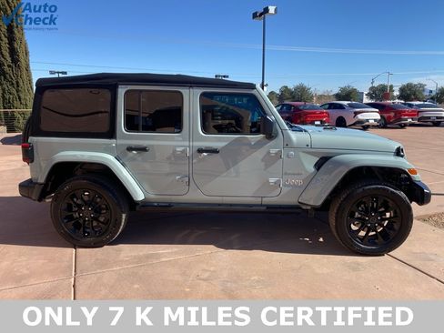 Used 2024 Jeep Wrangler Unlimited Sahara image 13