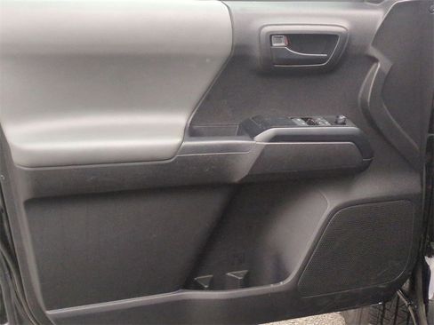 Used 2023 Toyota Tacoma SR image 10