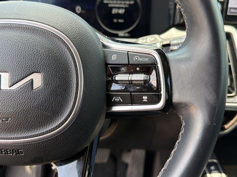 Used 2023 Kia Sorento SX FWD image 26