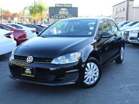 Used 2015 Volkswagen Golf Launch Edition image 36