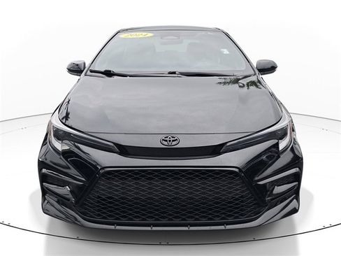 Used 2024 Toyota Corolla Sedan image 2