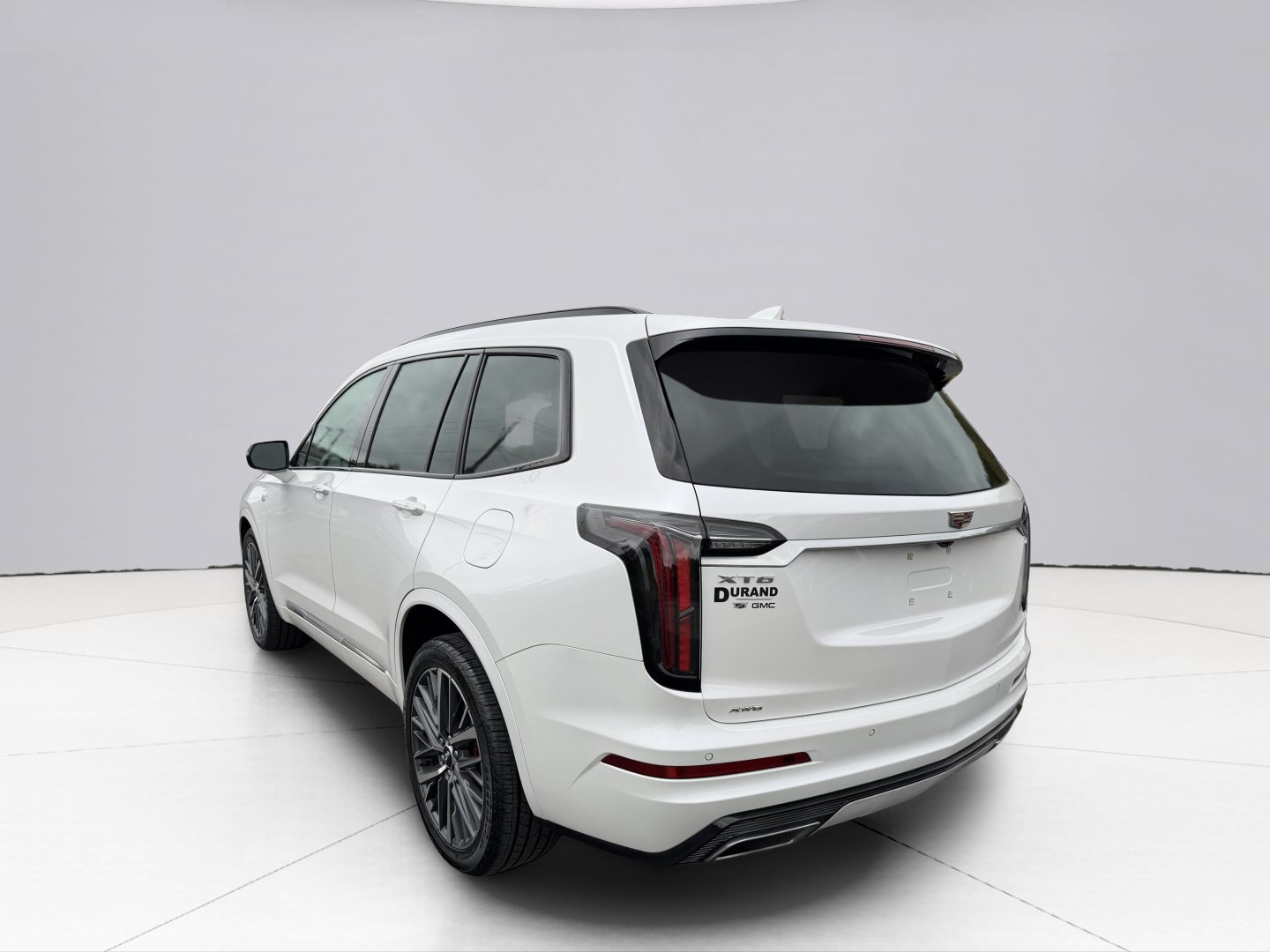 Used 2023 Cadillac XT6 Sport AWD/4WD image 10