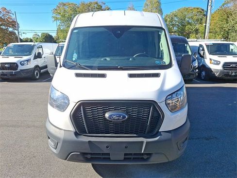 Used 2023 Ford Transit 150 Medium Roof image 3