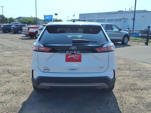 Certified 2024 Ford Edge SEL AWD/4WD image 4