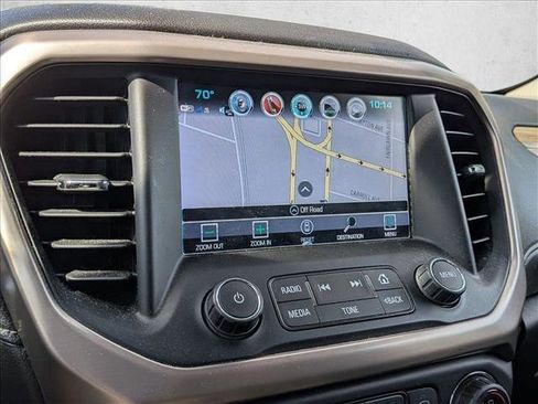 Used 2018 GMC Acadia Denali w/ Technology Package AWD/4WD image 12