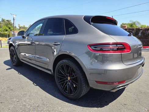 Used 2016 Porsche Macan Turbo AWD/4WD image 5