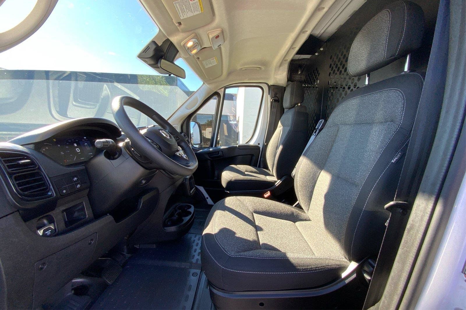 Used 2025 RAM ProMaster 2500 w/ U-Haul Equipment Group FWD image 10