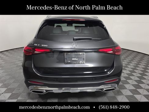 New 2026 Mercedes-Benz GLC 300 image 5