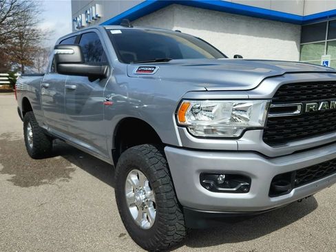 Used 2024 RAM 2500 Big Horn w/ Towing Technology Group AWD/4WD image 31