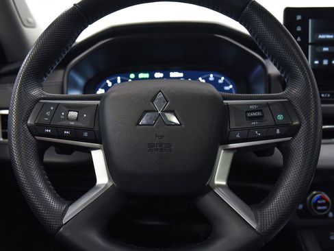 Used 2025 Mitsubishi Outlander SEL AWD/4WD image 33