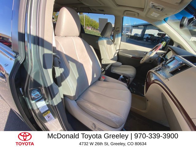Used 2011 Toyota Sienna Limited w/ Premium Pkg AWD/4WD image 26