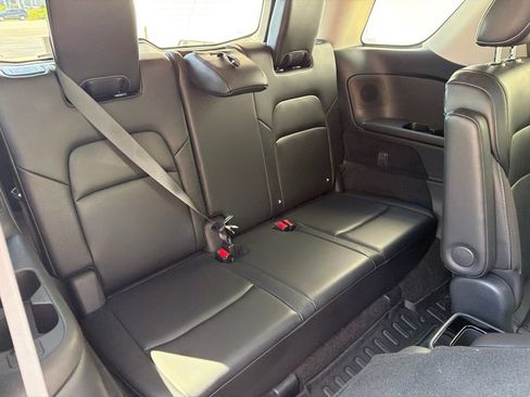Used 2022 Nissan Pathfinder SL w/ SL Premium Package FWD image 24