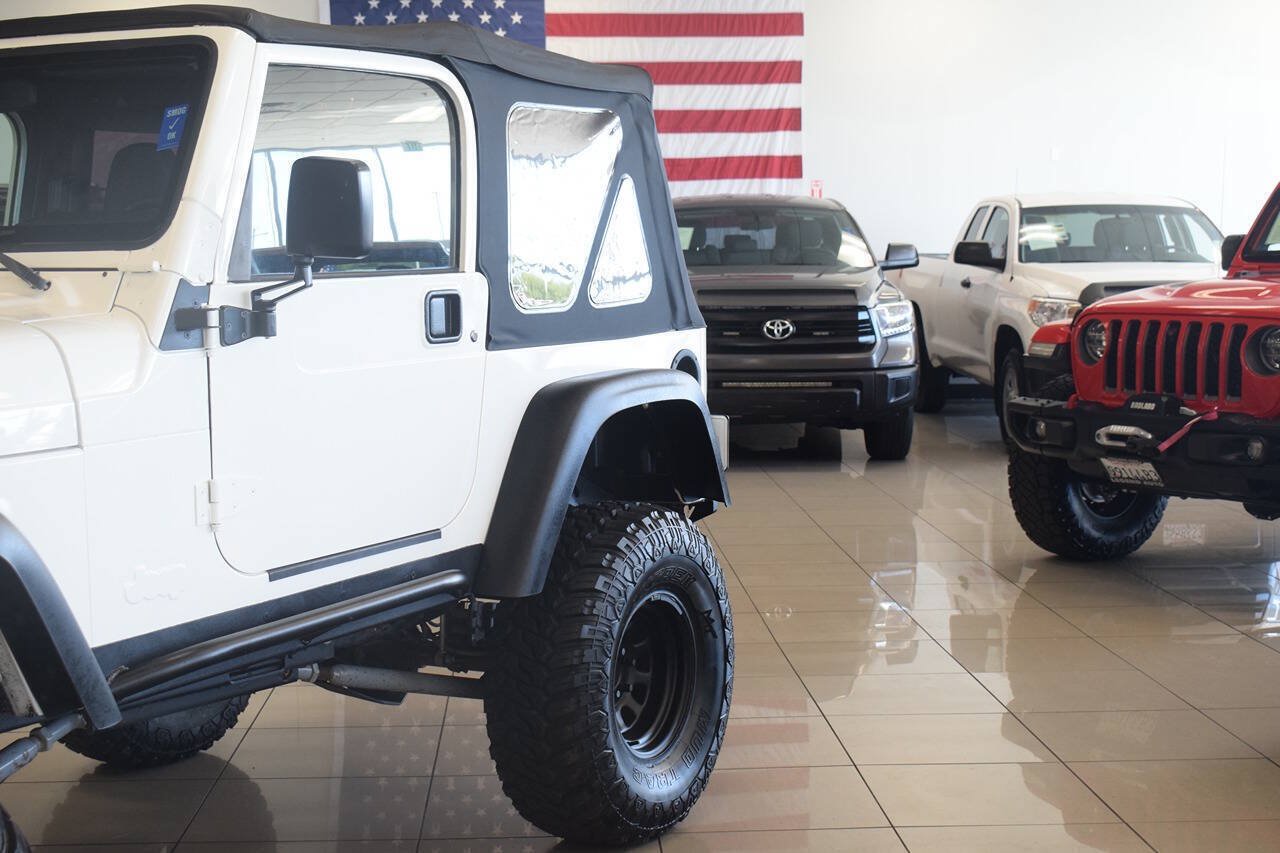 Used 2000 Jeep Wrangler Sport AWD/4WD image 11