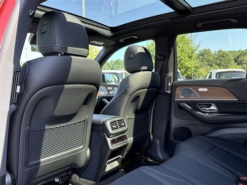 Certified 2025 Mercedes-Benz GLE 450 4MATIC image 13