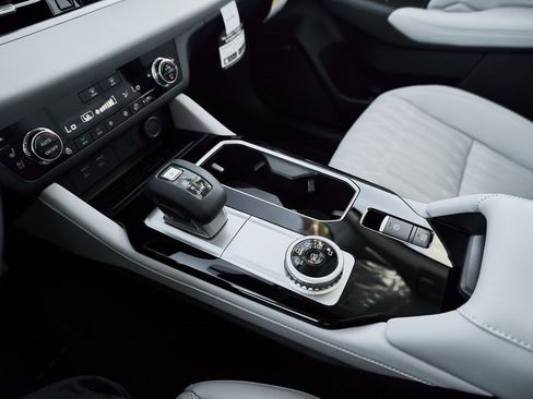 New 2026 Mitsubishi Outlander SEL image 44