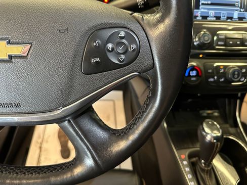 Used 2019 Chevrolet Impala Premier w/ Premier Confidence Package FWD image 12