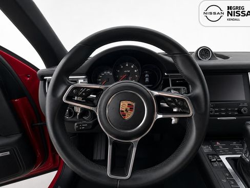 Used 2018 Porsche Macan GTS AWD/4WD image 9