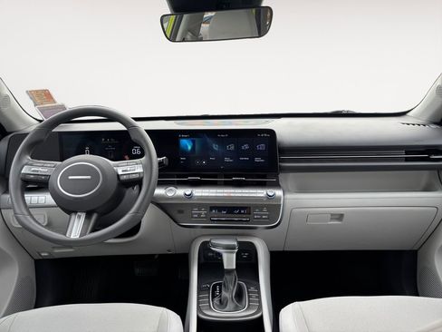 Used 2024 Hyundai Kona SEL image 13