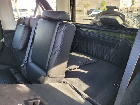 Used 2021 Jeep Wrangler Unlimited Sahara w/ Cold Weather Group image 12