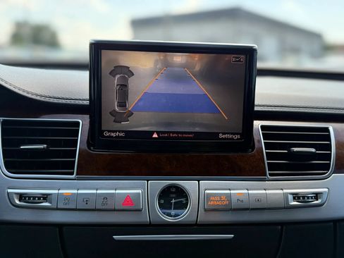Used 2013 Audi A8 3.0T AWD/4WD image 32