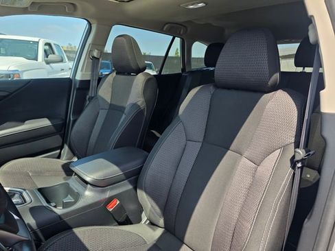 Certified 2025 Subaru Outback Premium AWD/4WD image 14