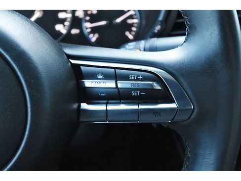 Used 2023 MAZDA MAZDA3 s image 19