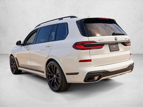 New 2027 BMW X7 xDrive40i w/ M Sport Package AWD/4WD image 7