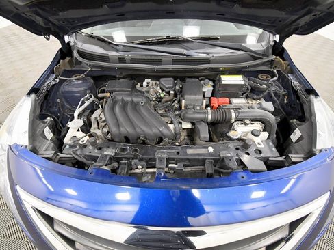 Used 2018 Nissan Versa SV image 11