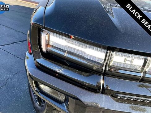 Used 2025 GMC Hummer EV 2X image 27