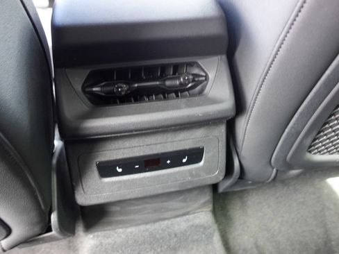 Used 2025 Audi Q6 e-tron Premium w/ Convenience Package RWD image 21