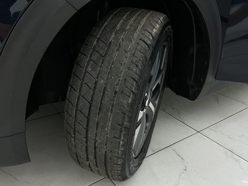 Used 2020 Kia Niro EX w/ Cold Weather Package FWD image 42