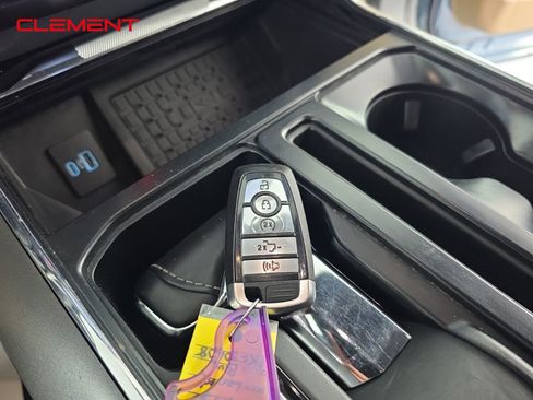 Certified 2023 Ford F150 Lariat w/ Equipment Group 502A High image 22