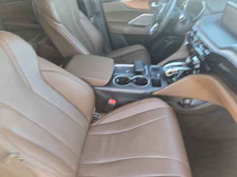 Used 2024 Acura MDX FWD w/ Technology Package image 12