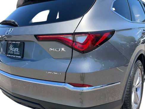 Used 2023 Acura MDX SH-AWD image 7