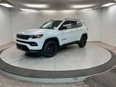 New 2026 Jeep Compass Latitude