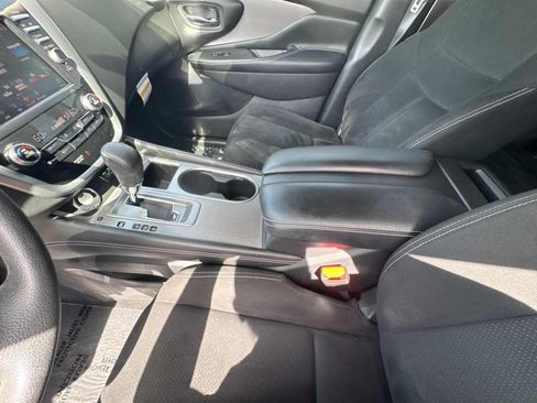 Used 2023 Nissan Murano S FWD image 26