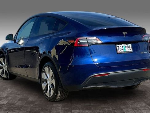 Used 2023 Tesla Model Y Long Range AWD/4WD image 13