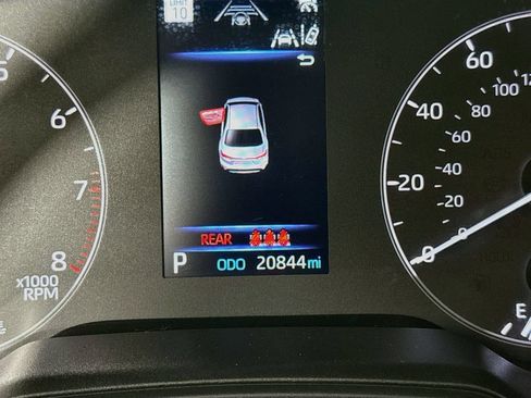 Used 2023 Toyota Corolla LE FWD image 13